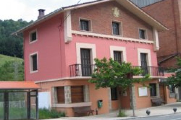 NAGUSIA 7KO 2. SOLAIRUKO ETXEBIZITZA ERRENTAN EMATEA
